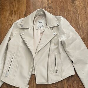 Abercrombie & Fitch Women's Cream Leather Jacket